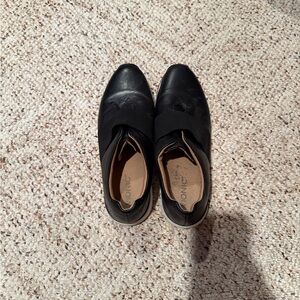 Vionic Black Shoes